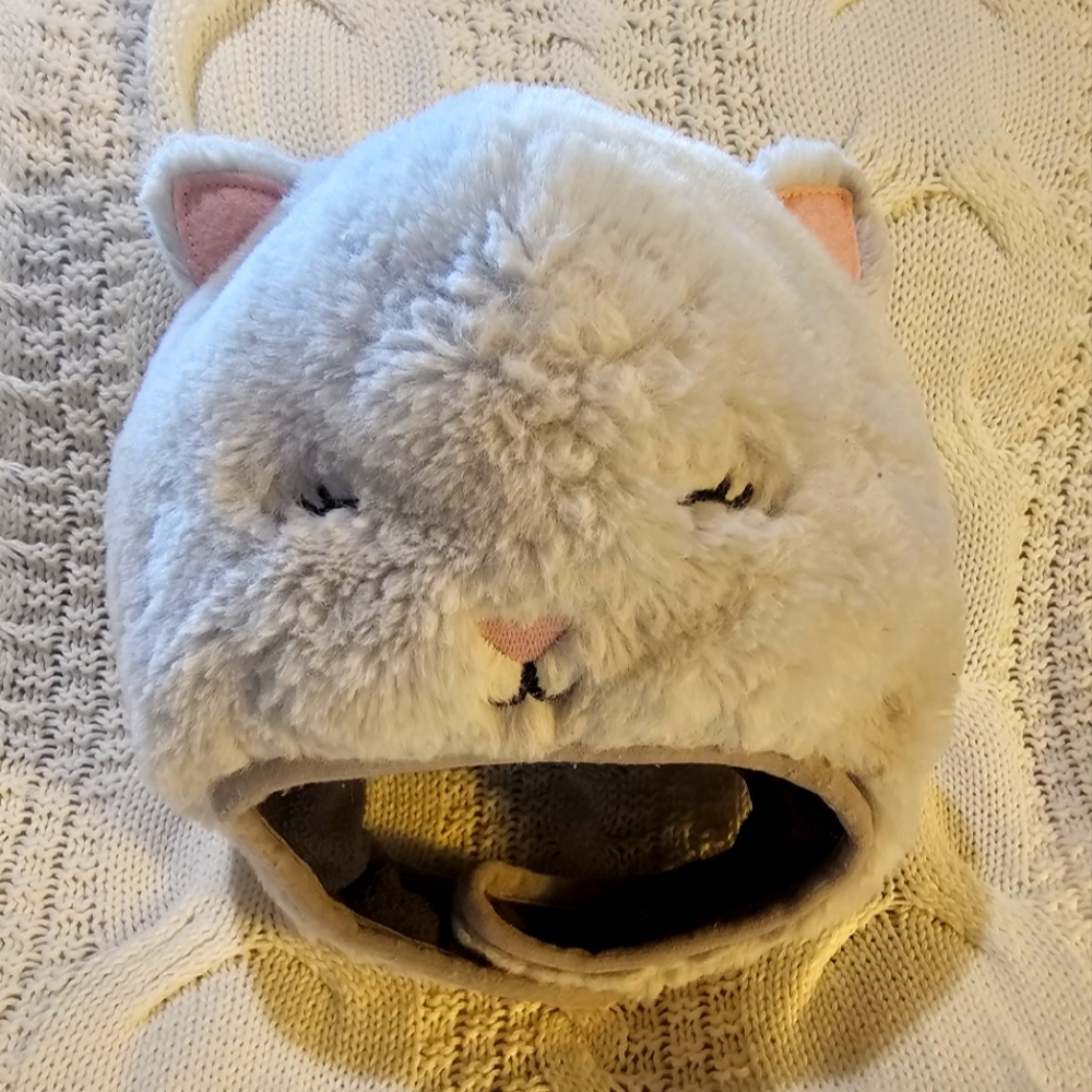Baby kitty hat